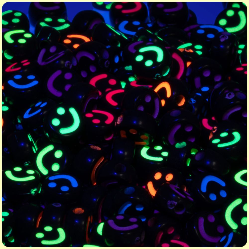 Black UV Round Smiley Face Beads - 150/Pack