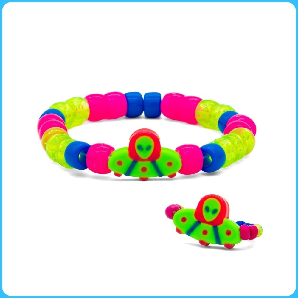 Green Spaceship Ring & Kandi Bracelet - 2/Pack